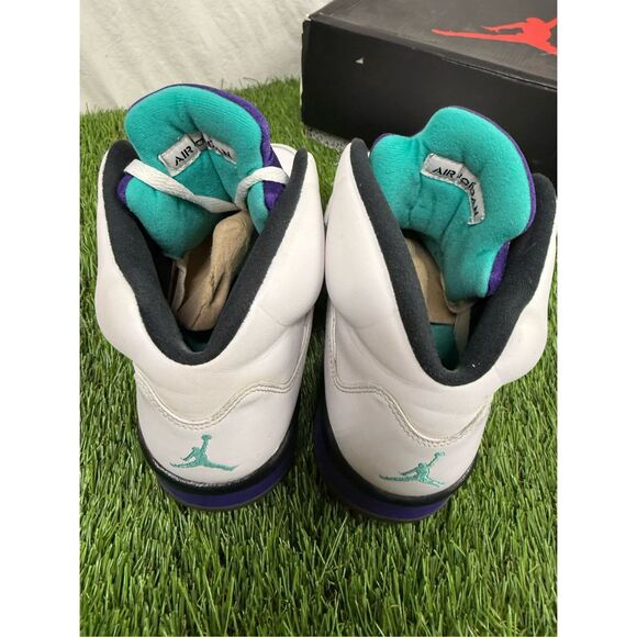 Size 10.5 - Nike Air Jordan 5 Retro Grape 2013 OG box - Picture 7 of 16